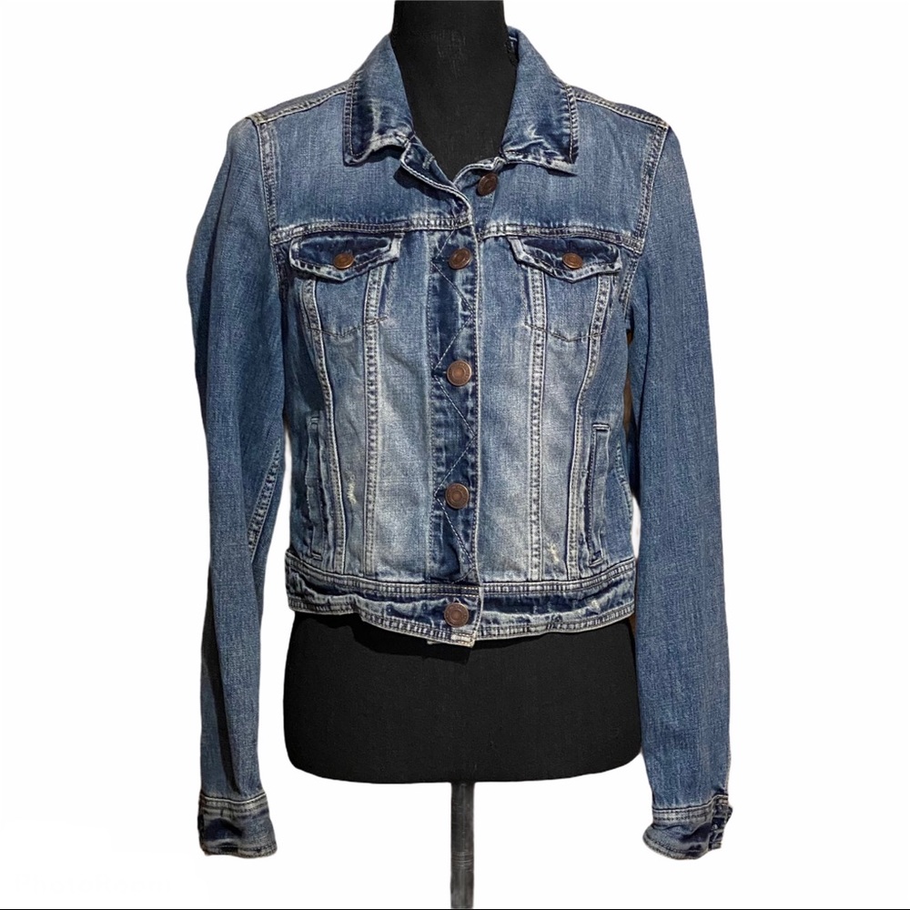 AEO Cropped Denim Jean Jacket Classic Distressed M